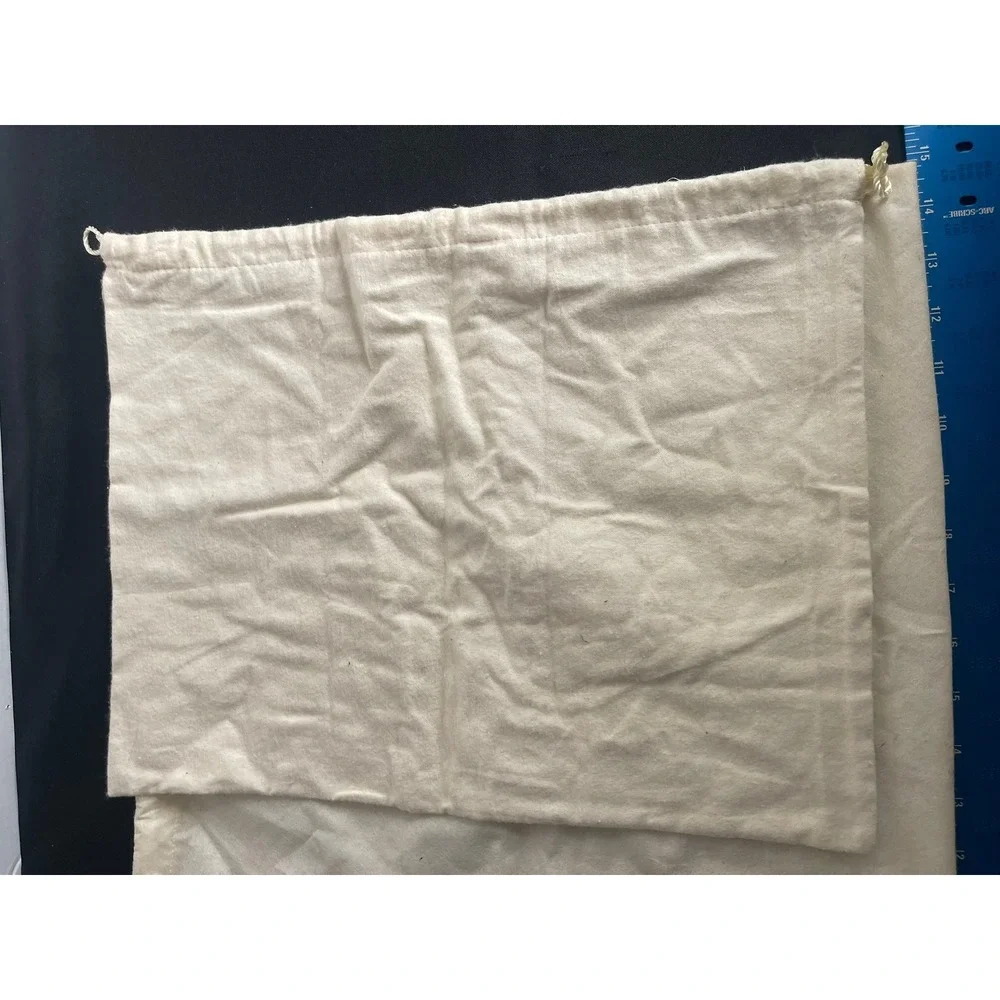UGG Australia Cream Cotton Drawstring Dust Bags Set of 2 for Boots and‎ Shoes